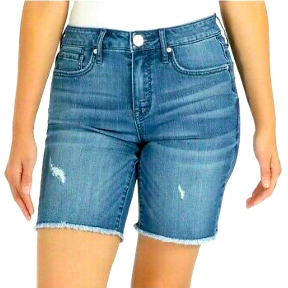 Seven7 Jean Bermuda Jean Short STYLE: MY3329DE
COLOR: NATIONAL, NWT